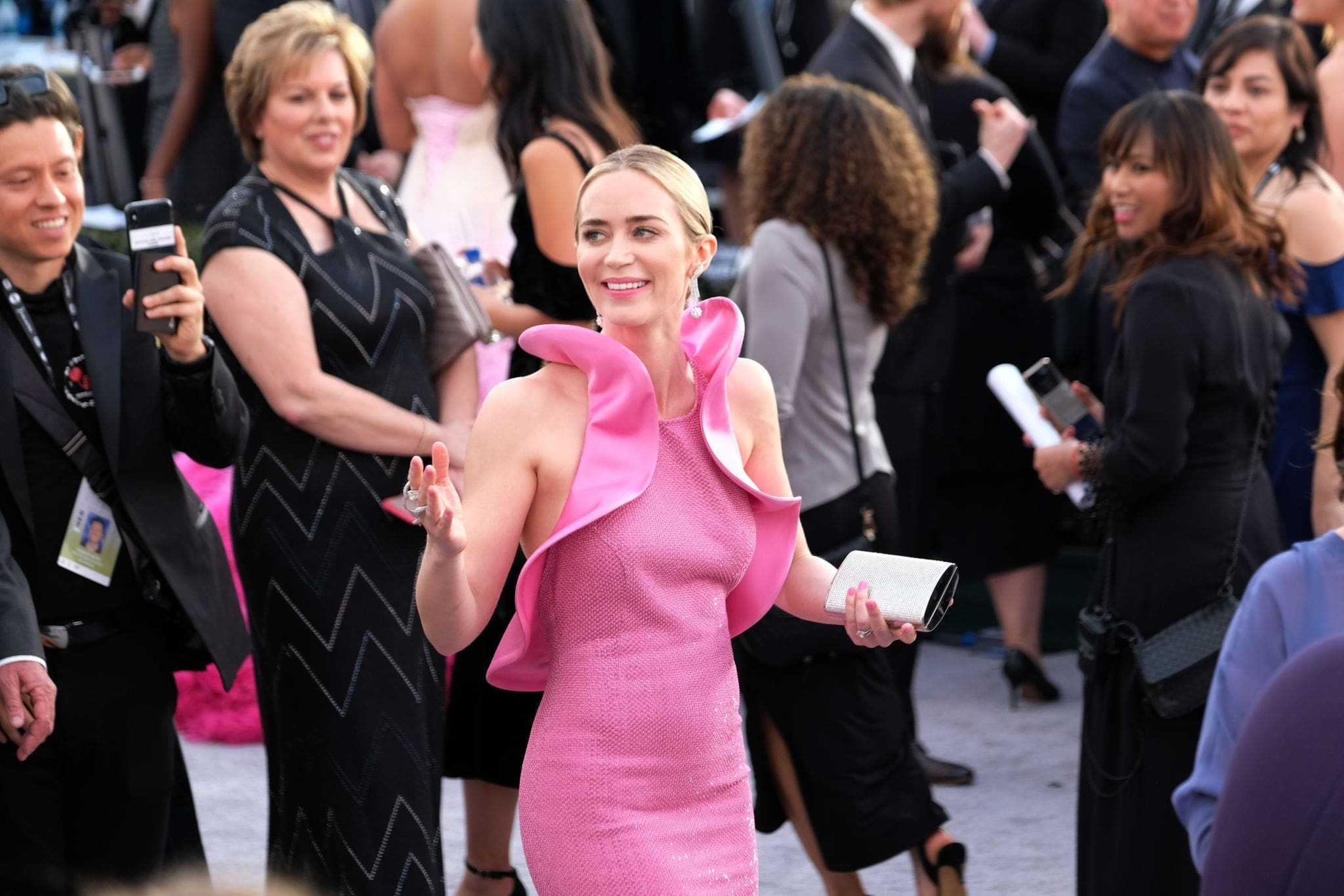 Emily_Blunt_-_25th_Annual_Screen_Actors_Guild_Awards_Behind_The_Scenes_in_Los_Angeles_01272019-13.jpg