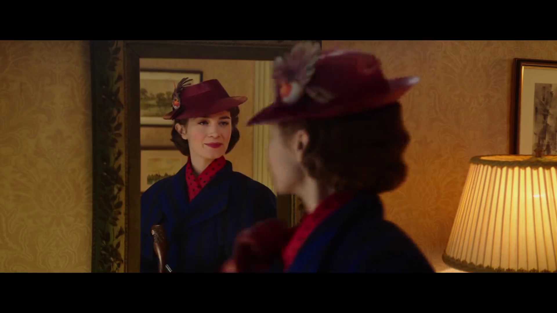 Mary_Poppins_Trailer-09.jpg