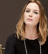 Emily_Blunt_-_The_Adjustment_Bureau_Press_Conference_in_New_York__on_February_12-10.jpg