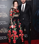 EmilyBlunt Arrives Into The Woods World Premiere - December 8