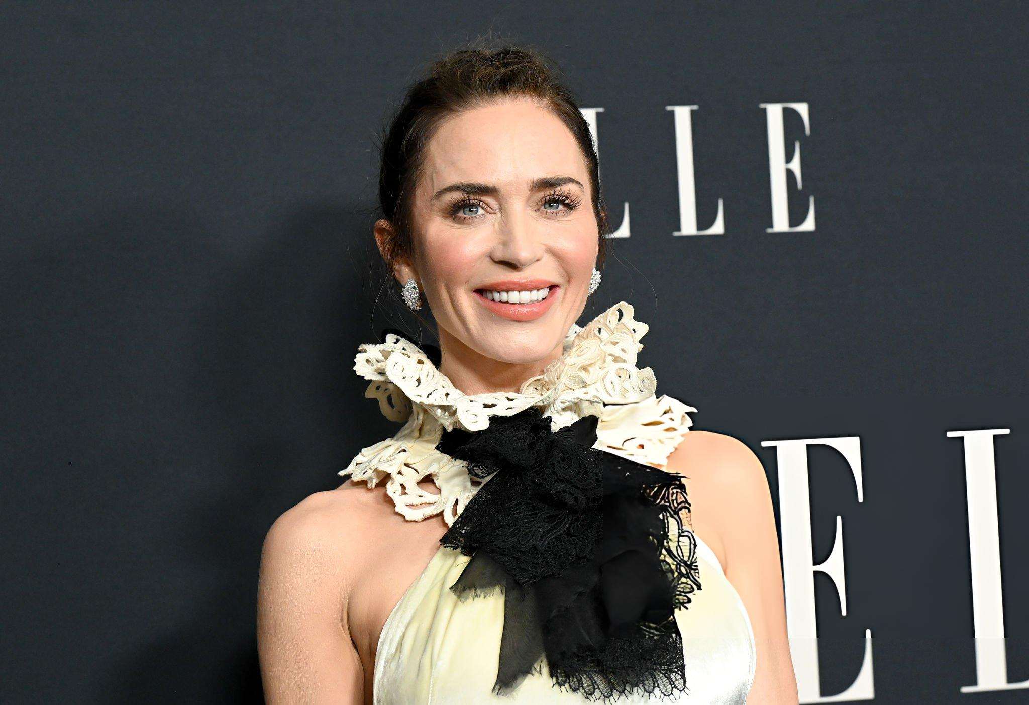 Emily_Blunt_-_Elle_Women_in_Hollywood_2025_on_November_172C_2025_23.jpg