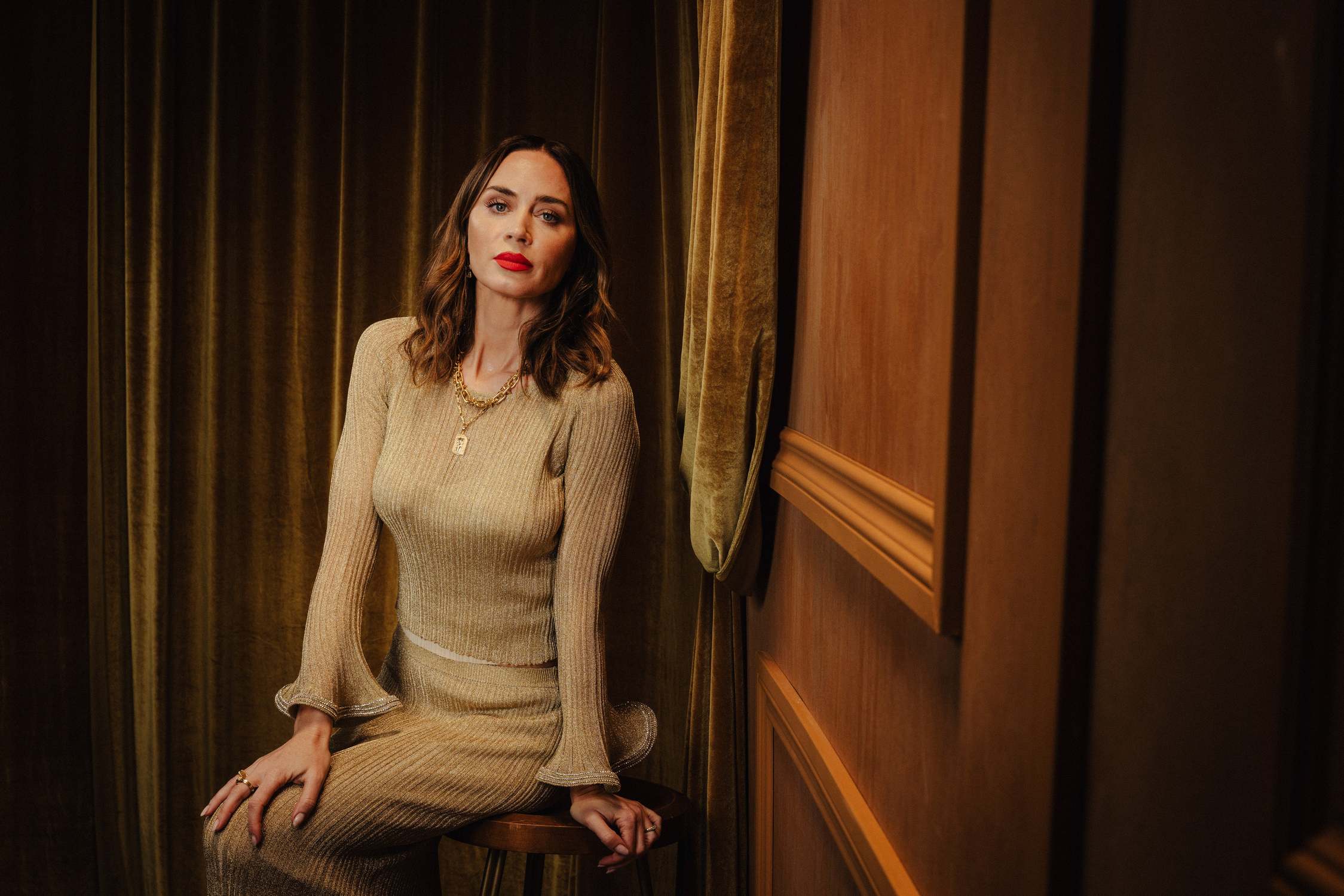 Emily_Blunt_-_La_Times_Women_In_Film_Issue_December_2025_04.jpg
