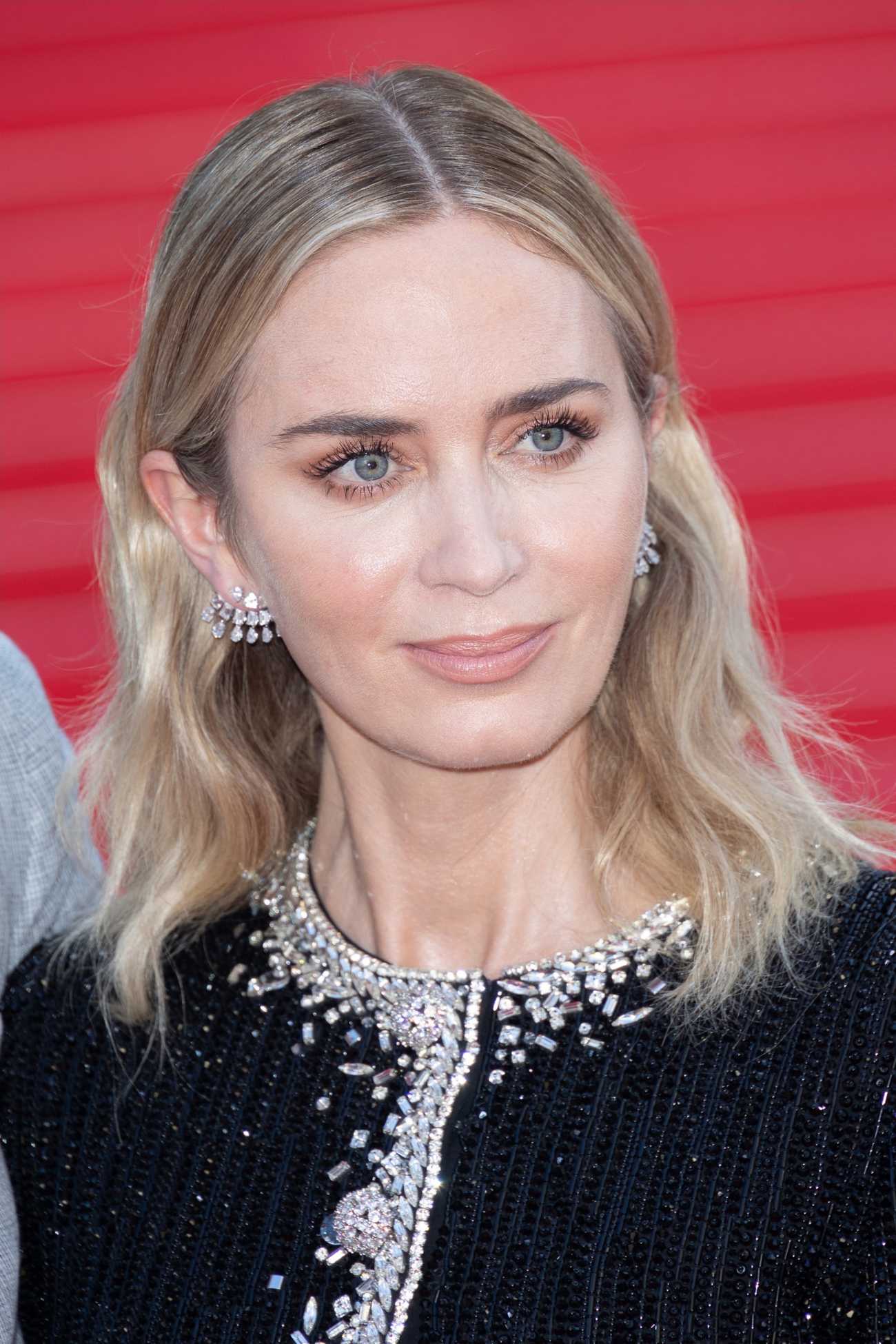 The_English_Special_Screening_At_Palais_Des_Festivals_In_Cannes08.jpg