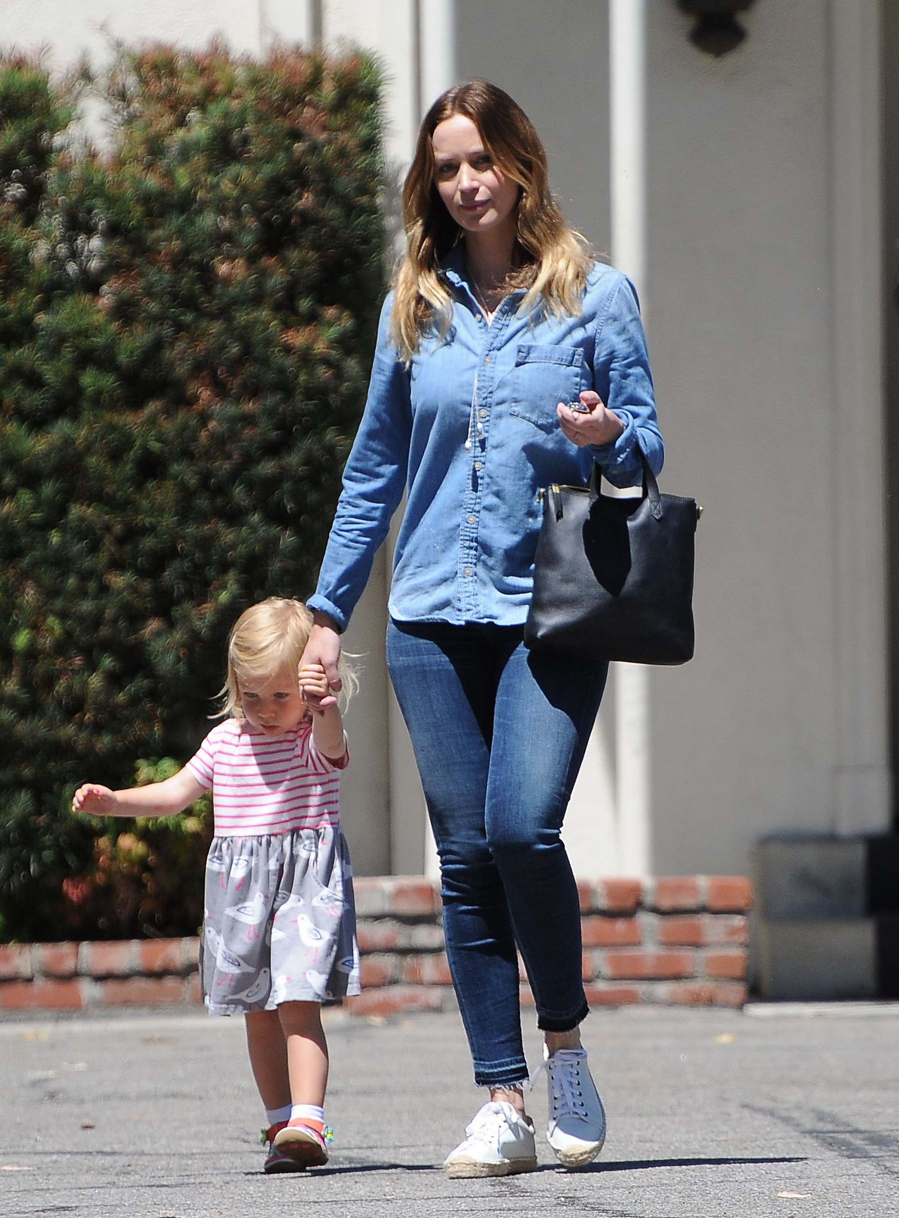 emilyblunt-la5.jpg