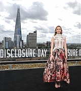 Emily_Blunt_-_2522Disclosure_Day2522_UK_Photocall_-_June_500007.jpg