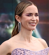 Emily_Blunt_-_2522Disclosure_Day2522_UK_Premiere_-_June_400025.jpg