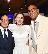 emily_blunt_-_honored_with_a_star_on_the_hollywood_walk_of_fame_-_april_302C_2026_36.jpg