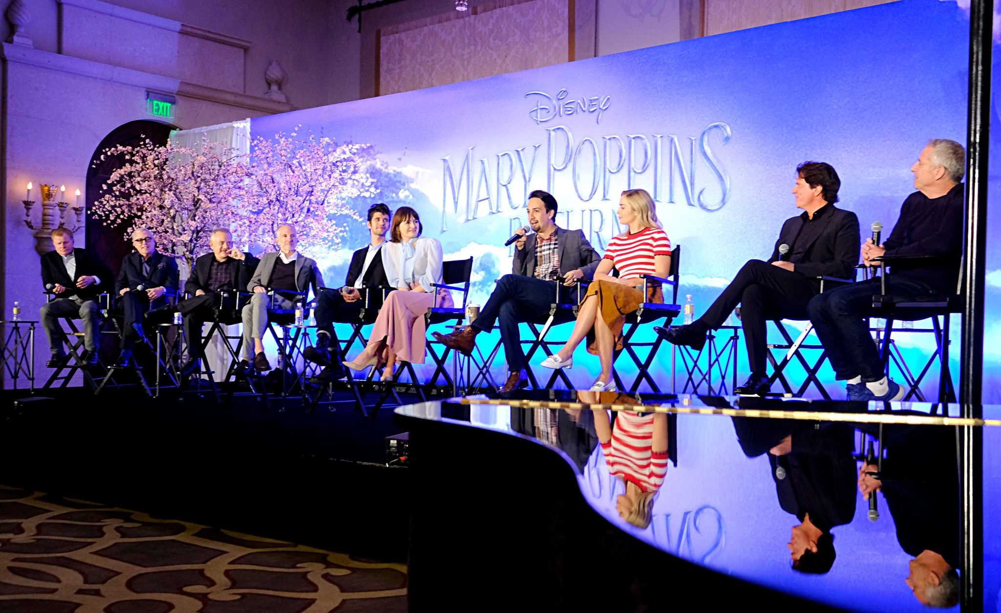 Disney_s__Mary_Poppins_Returns__press_conference_at_the_Montage_Beverly_Hills_-_November_282C_2018-08.jpg