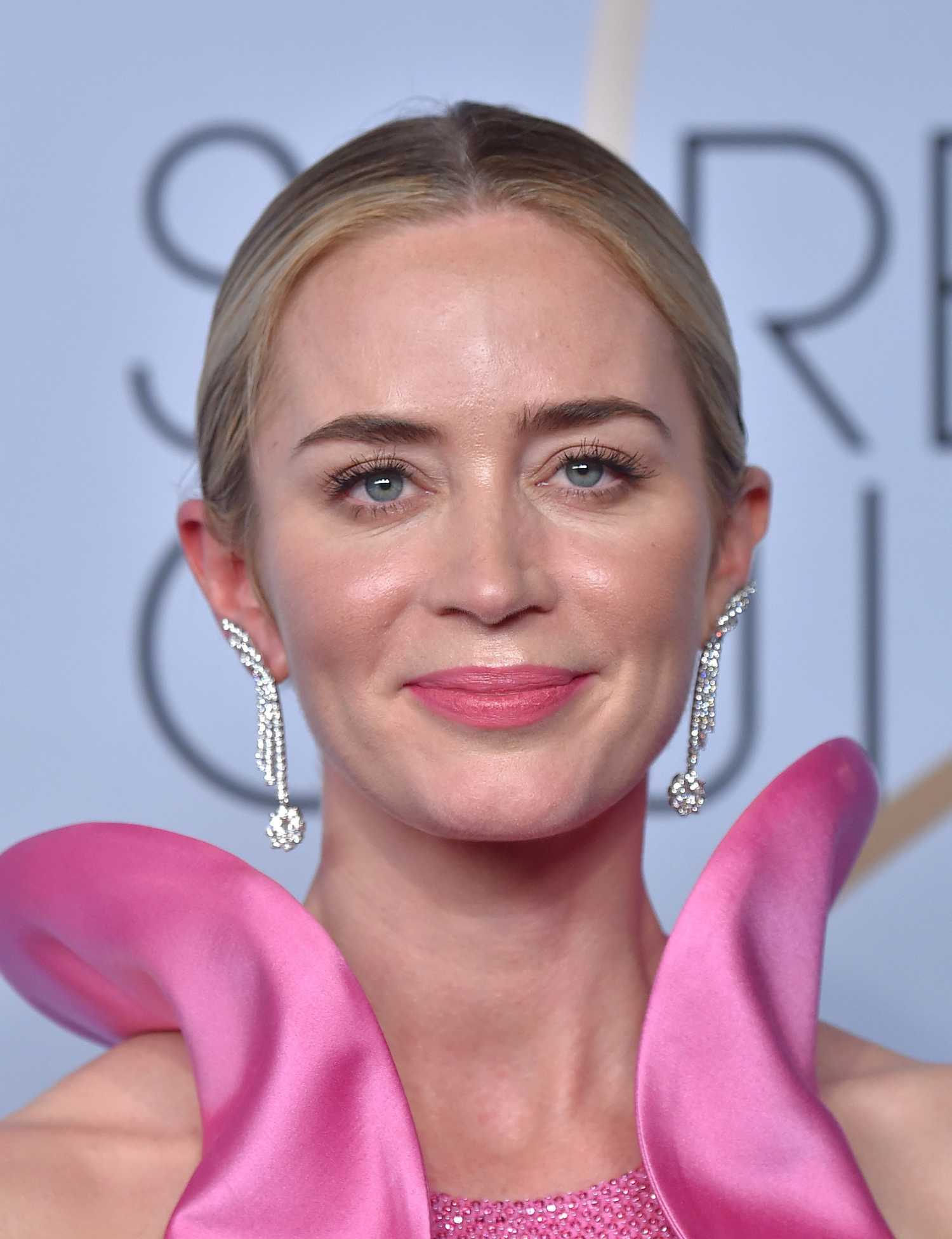 Emily_Blunt_-_25th_Annual_Screen_Actors_Guild_Awards_Pressroom_in_Los_Angeles_01272019-43.JPG