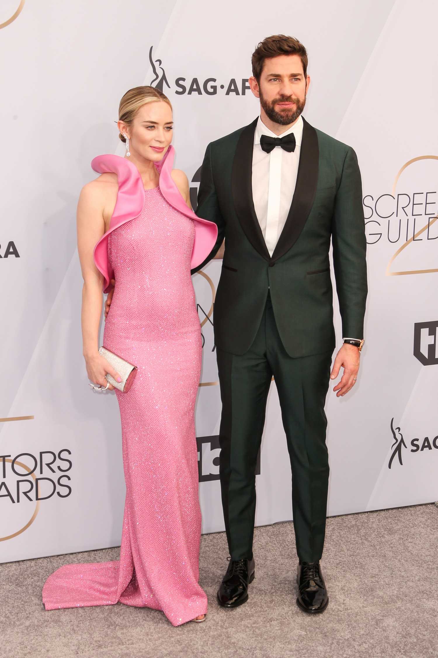 Emily_Blunt_-_25th_Annual_Screen_Actors_Guild_Awards_in_Los_Angeles_01272019-02~0.jpg