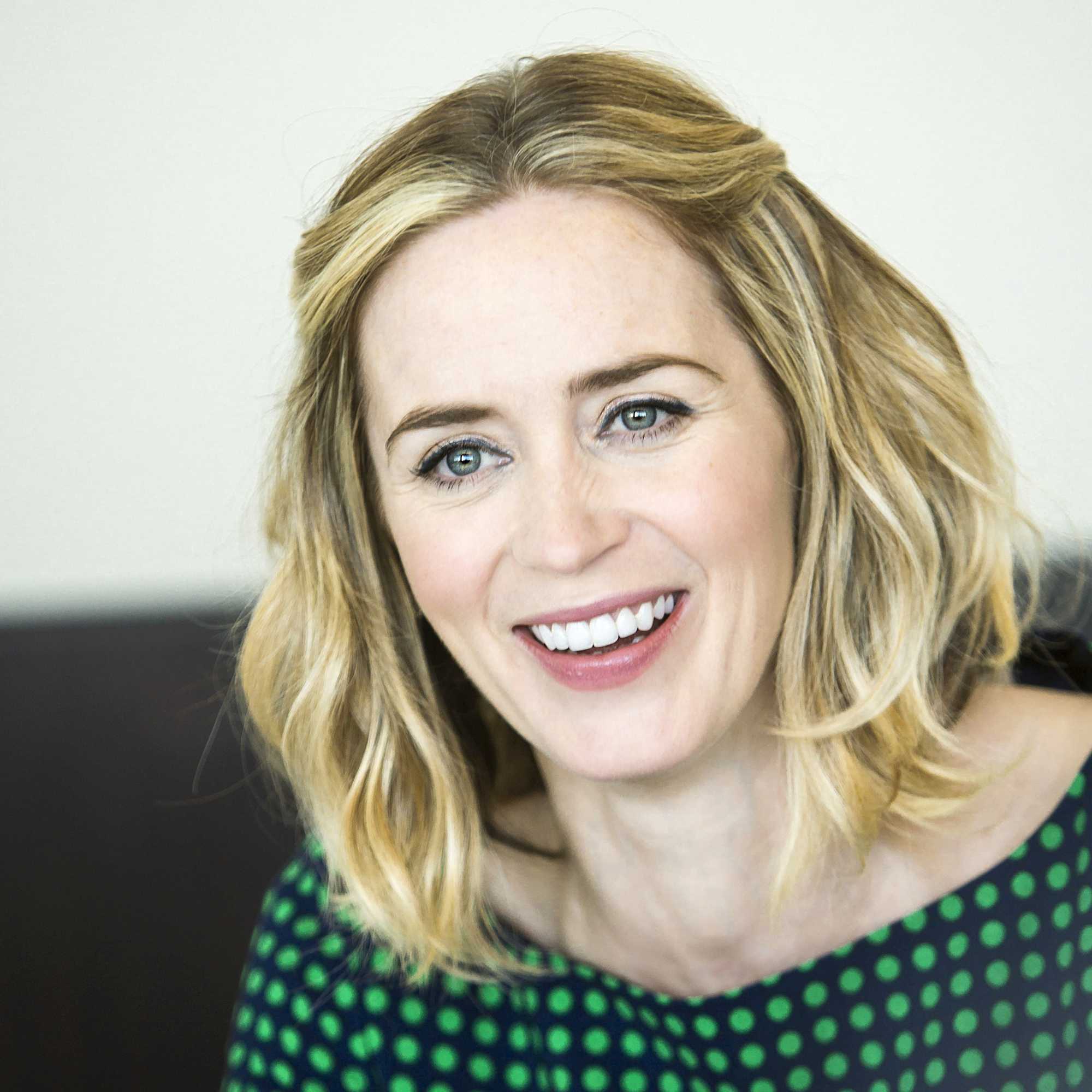 _The_Girl_on_the_Train__Press_Conference_-_September_26-19.jpg