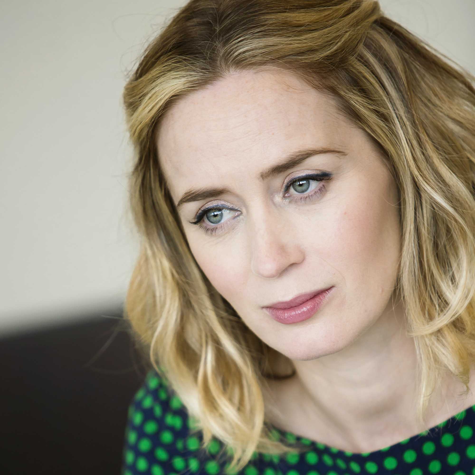 _The_Girl_on_the_Train__Press_Conference_-_September_26-22.jpg