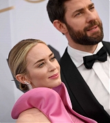 Emily_Blunt_-_25th_Annual_Screen_Actors_Guild_Awards_in_Los_Angeles_01272019-09~0.jpg